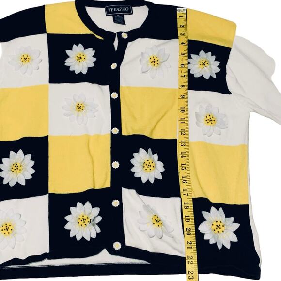 TERAZZO Cardigan XL 3D Flowers Daisy Checked Knit Sweater Button Down Rockabilly - Picture 5 of 6